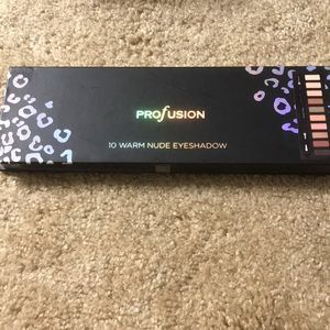 Profusion eyeshadow Pallete